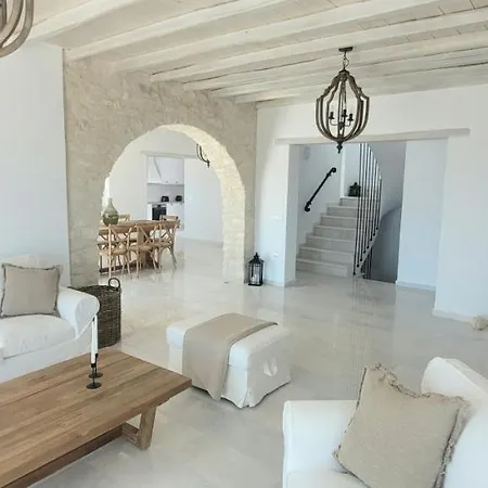 Villa Celine Aliki (Paros)