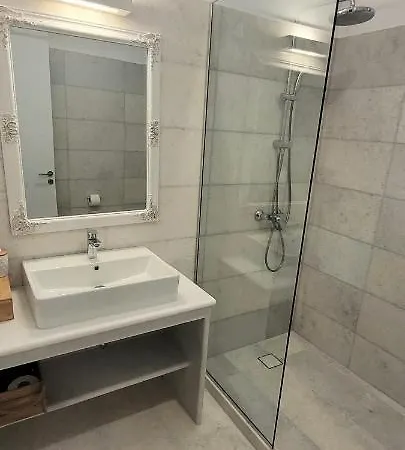 Villa Celine Aliki (Paros)