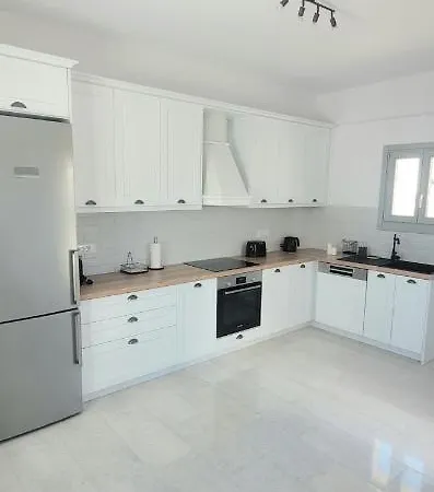 Villa Celine Aliki (Paros)