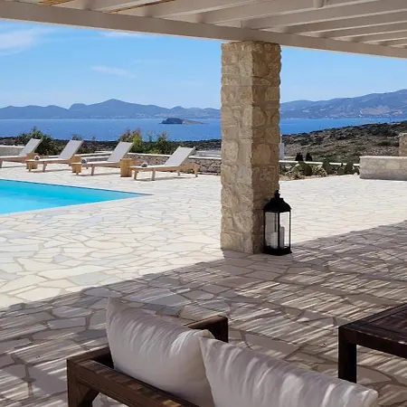 Celine * Aliki (Paros)