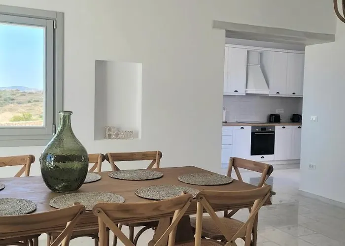 Celine * Aliki (Paros)