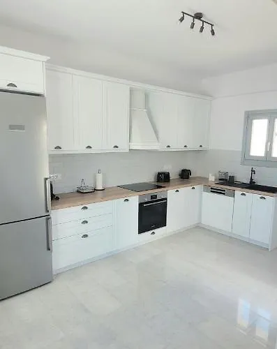 Villa Celine Aliki (Paros)