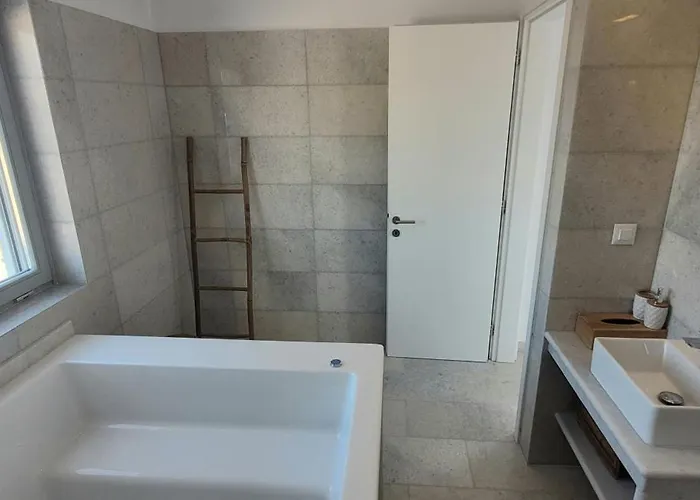 Celine Aliki (Paros)