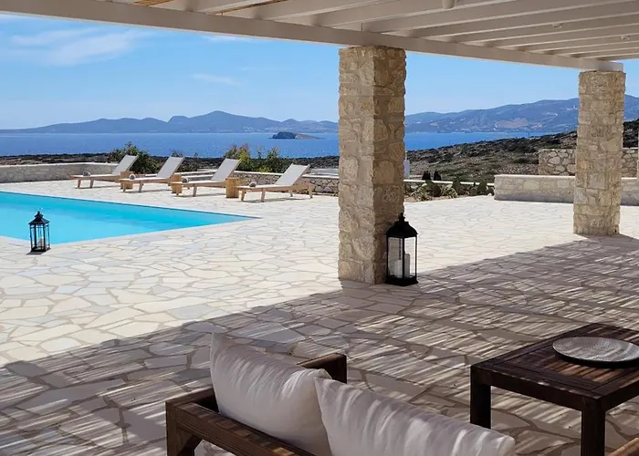 Celine * Aliki (Paros)